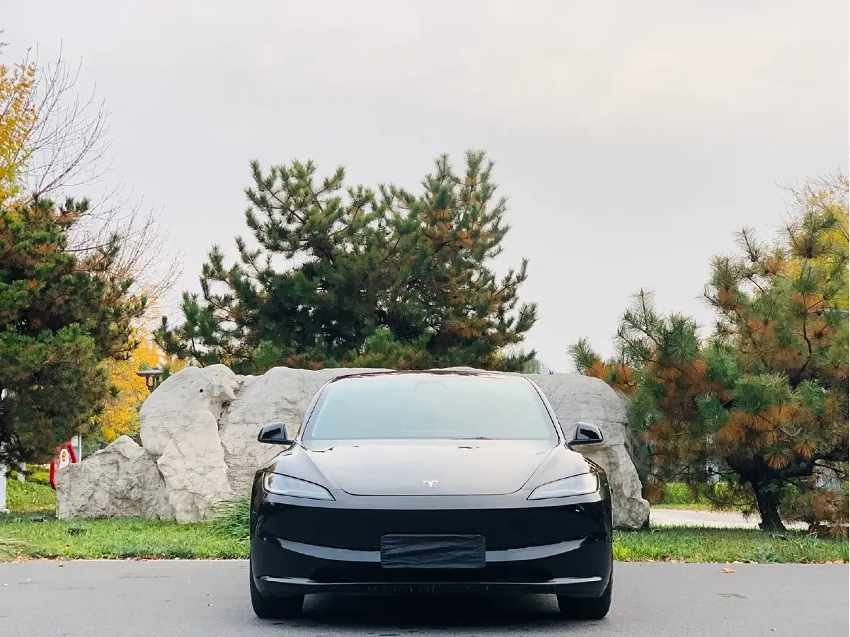 2023 Tesla Model 3 BEV 78.4KWH