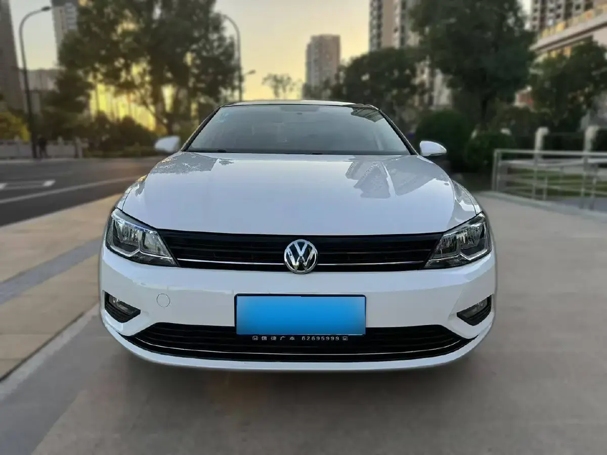 2017 Volkswagen Lamando 1.4T 150HP L4 7DCT