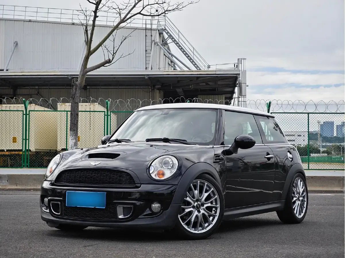 2011 MINI MINI 1.6T 184HP L4 6AT