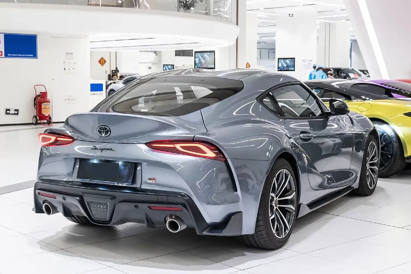 2022 Toyota Supra 2.0T 197HP L4 8AT,autocango,china used car exporter,china ev exporter,chinese used car exporter,chinese used ev exporter