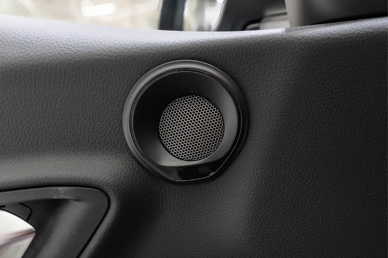 2022 Toyota Supra 2.0T 197HP L4 8AT,autocango,china used car exporter,china ev exporter,chinese used car exporter,chinese used ev exporter