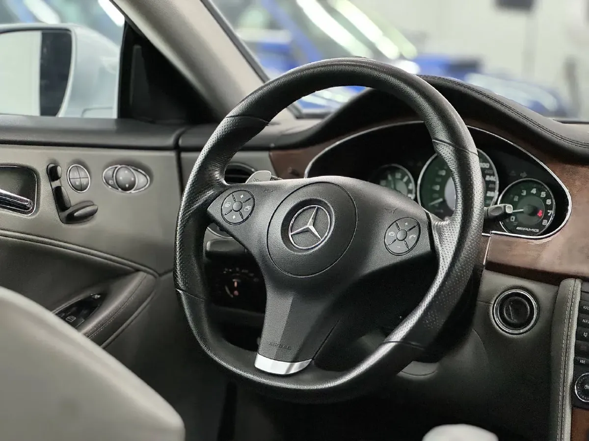 2008 Mercedes-Benz CLS AMG 6.2L 514HP V8 7AT,autocango,china used car exporter,china ev exporter,chinese used car exporter,chinese used ev exporter