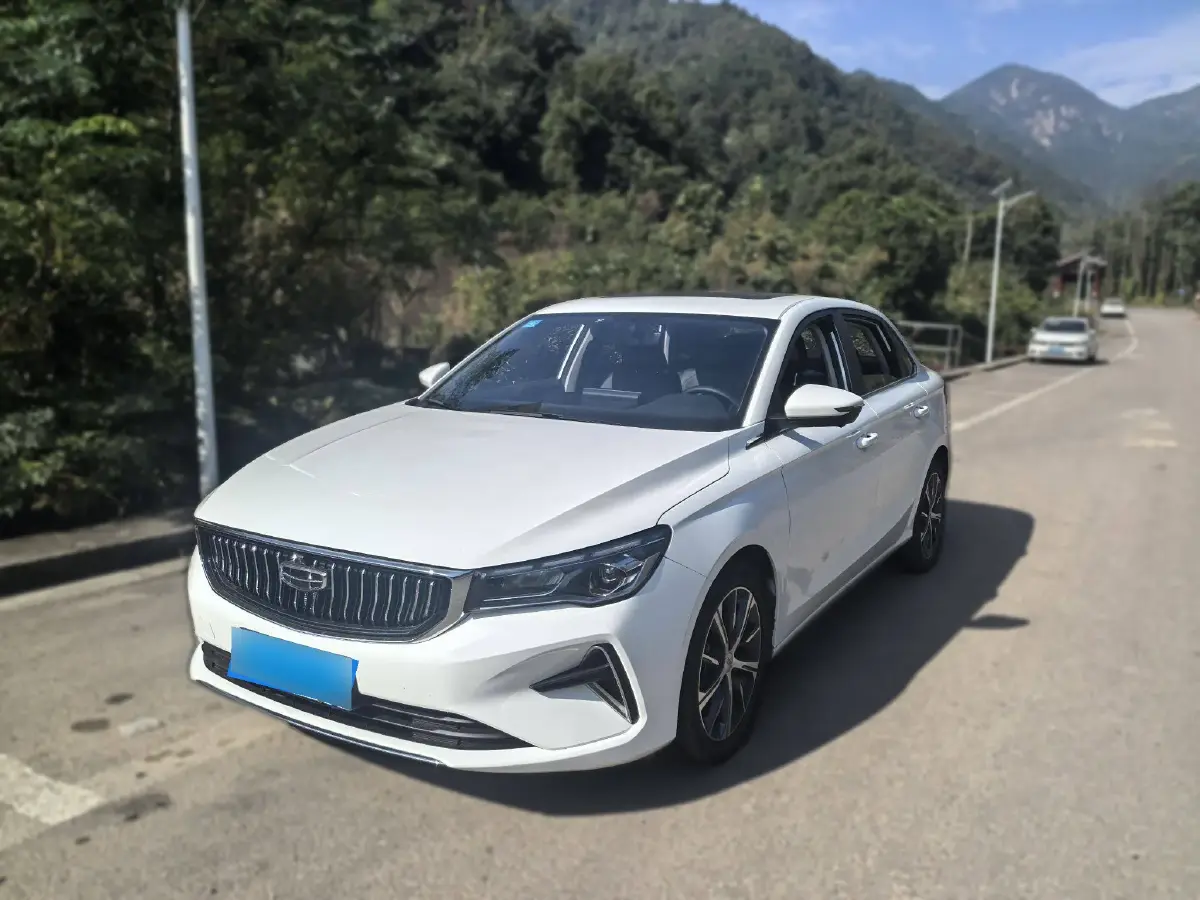 2023 Geely Emgrand 1.5L 127HP L4 CVT