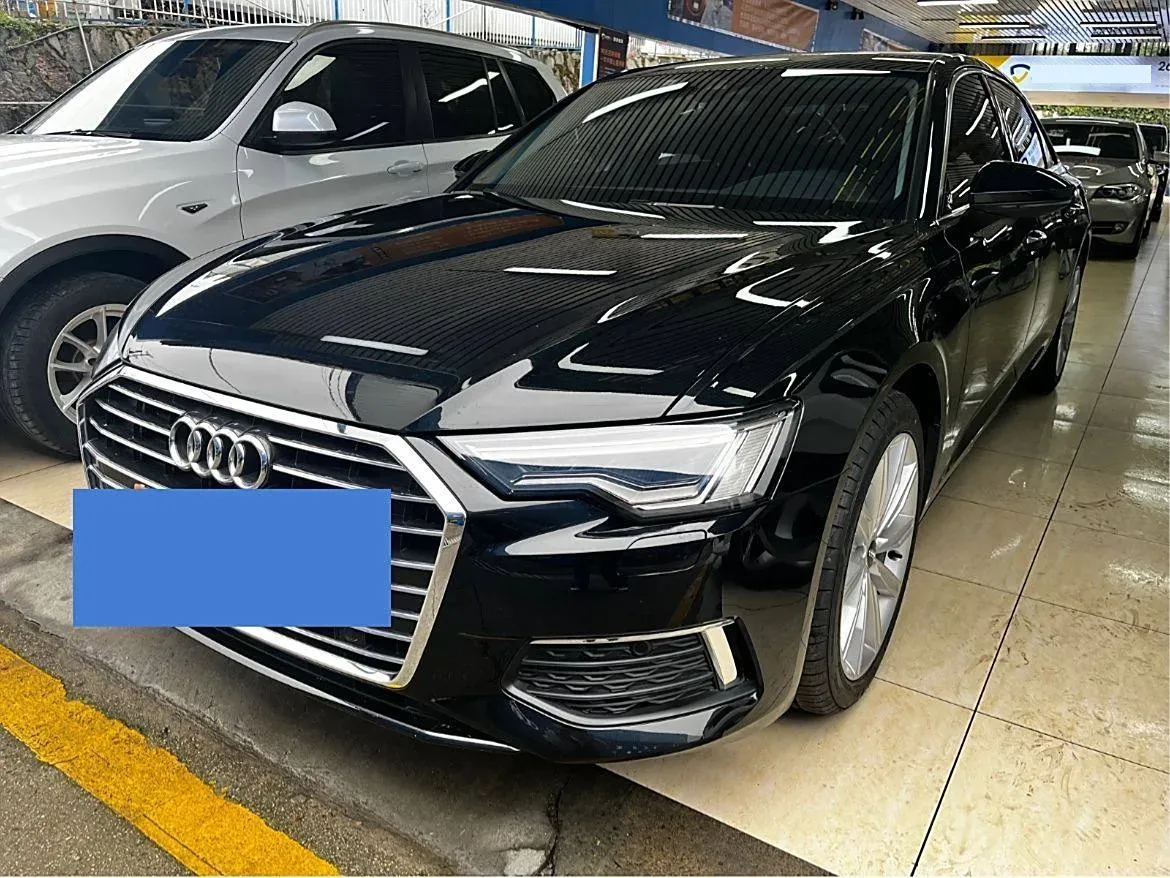 2021 Audi A6L 2.0T 224HP L4 7DCT,autocango,china used car exporter,china ev exporter,chinese used car exporter,chinese used ev exporter
