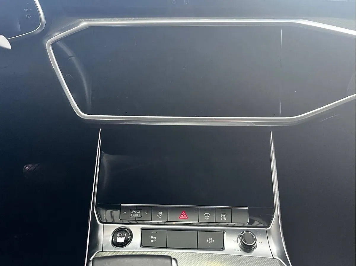 2021 Audi A6L 2.0T 224HP L4 7DCT,autocango,china used car exporter,china ev exporter,chinese used car exporter,chinese used ev exporter