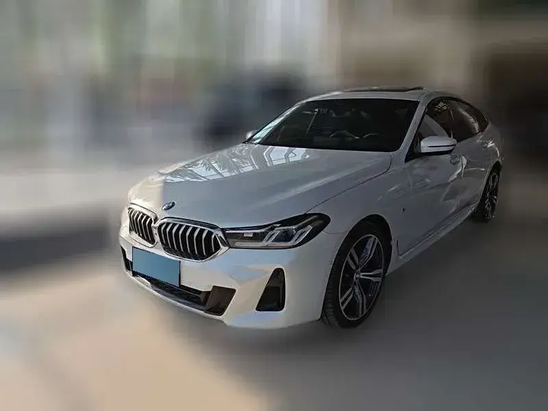 2022 BMW 6 Series GT 2.0T 245HP L4 8AT