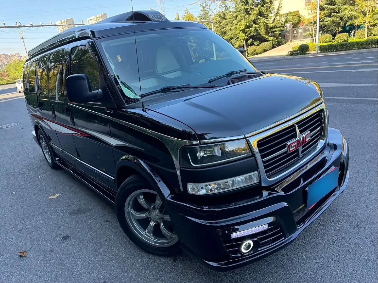 2013 GMC SAVANA 5.3L 310HP V8 4AT