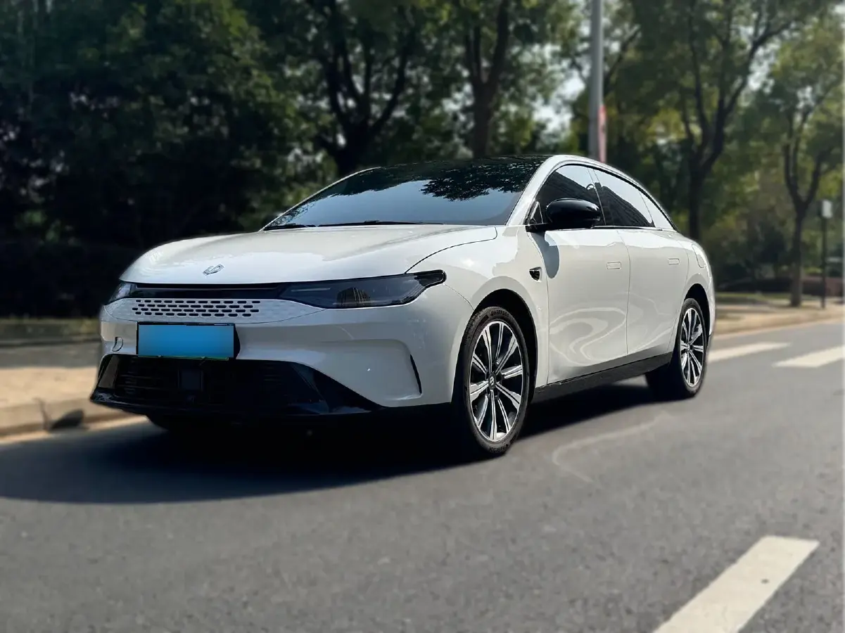 2023 Leapmotor C01 1.5L 95HP L4 REEV 30.1KWH