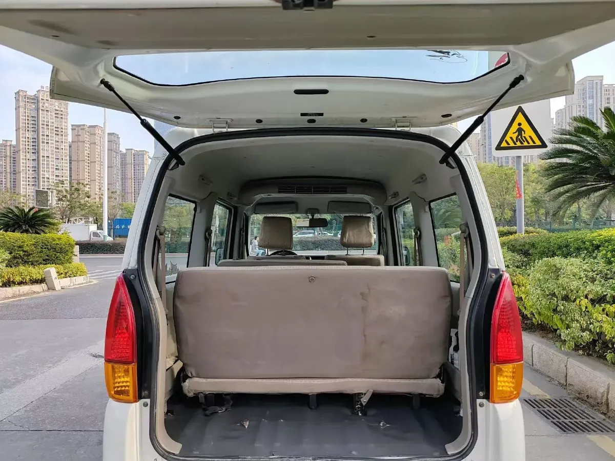 2010 Suzuki Landy 1.2L 95HP L4 5MT,autocango,china used car exporter,china ev exporter,chinese used car exporter,chinese used ev exporter