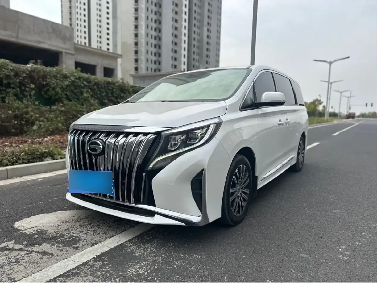 2021 GAC Trumpchi M8 2.0T 252HP L4 8AT