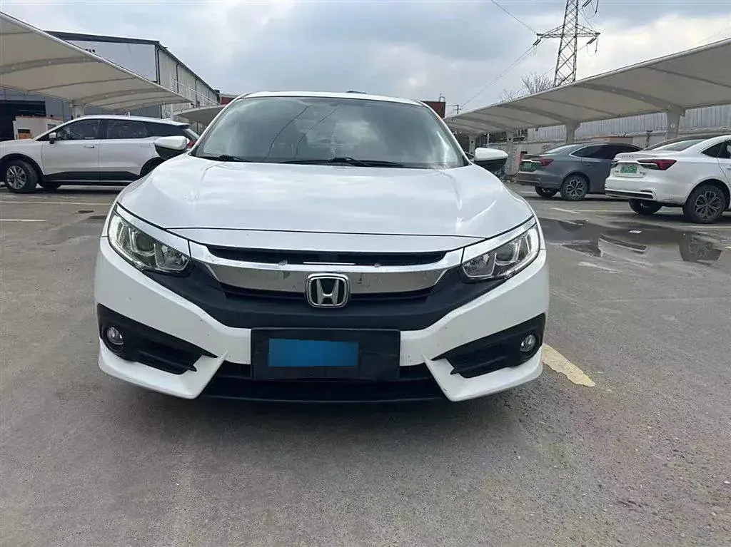 2016 Honda Civic 1.5T 177HP L4 CVT