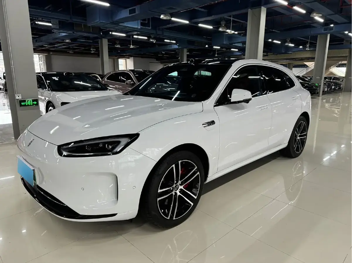 2024 HIMA M5 BEV 83KWH
