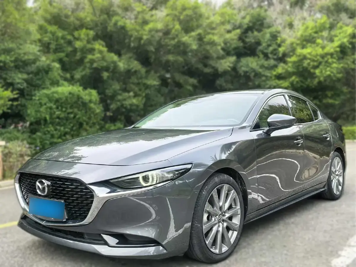 2021 Mazda 3 Axela 2.0L 158HP L4 6AT