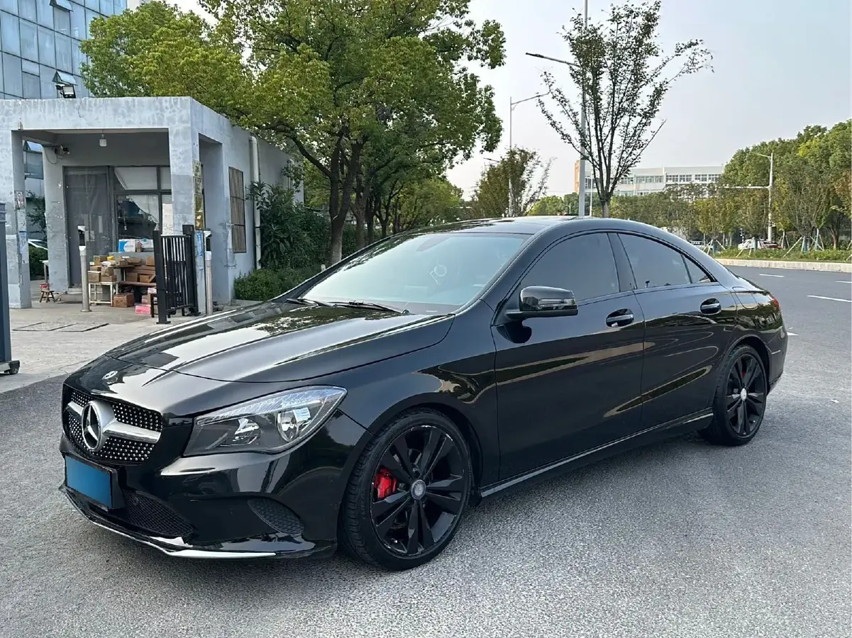 2018 Mercedes-Benz CLA Class 1.6T 156HP L4 7DCT