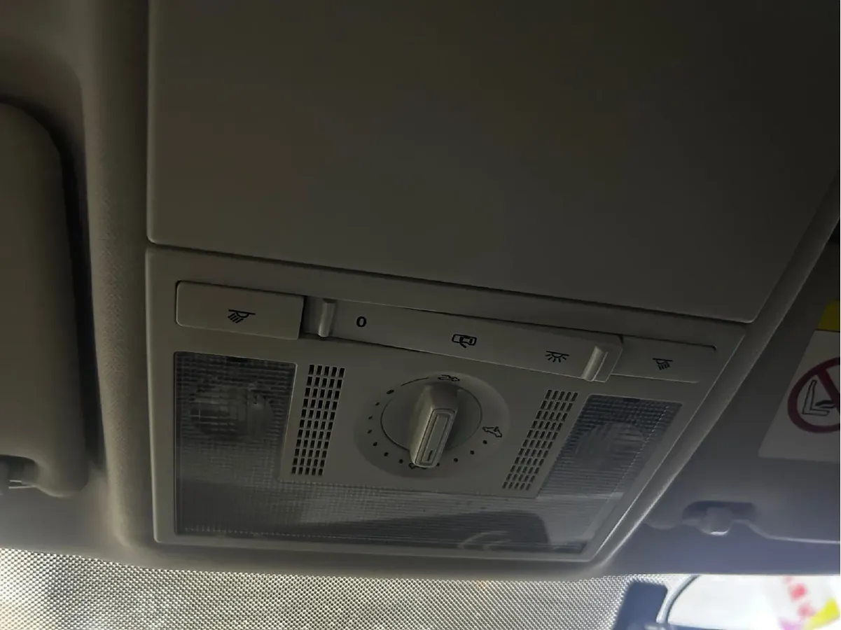 2015 Volkswagen Lavida 1.4T 131HP L4 7DCT,autocango,china used car exporter,china ev exporter,chinese used car exporter,chinese used ev exporter