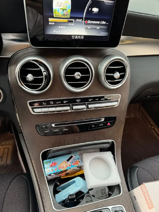 2017 Mercedes-Benz GLC Class 2.0T 245HP L4 9AT,autocango,china used car exporter,china ev exporter,chinese used car exporter,chinese used ev exporter