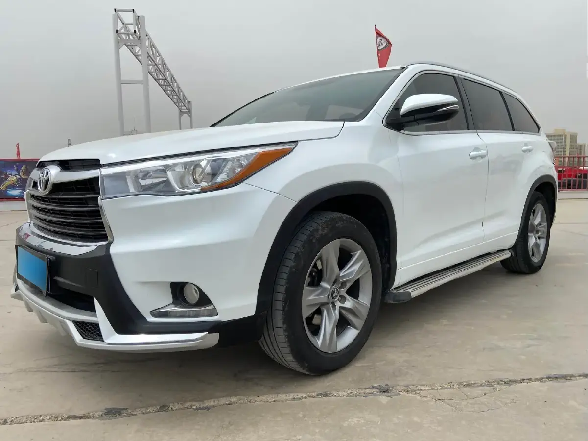 2015 Toyota Highlander 2.0T 220HP L4 6AT
