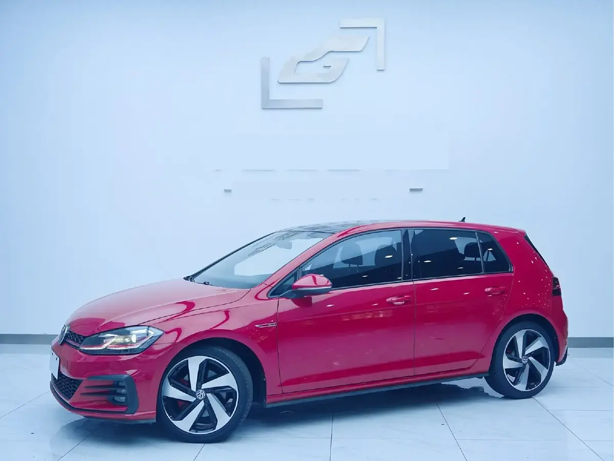 2019 Volkswagen GolfGTI 2.0T 220HP L4 7DCT