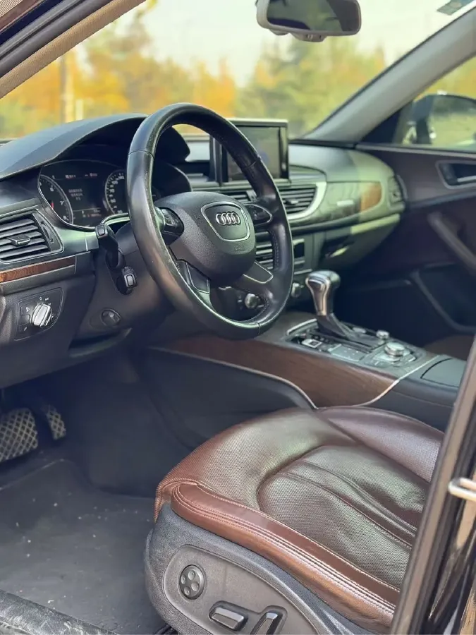 2014 Audi A6L 3.0T 310HP V6 7DCT,autocango,china used car exporter,china ev exporter,chinese used car exporter,chinese used ev exporter