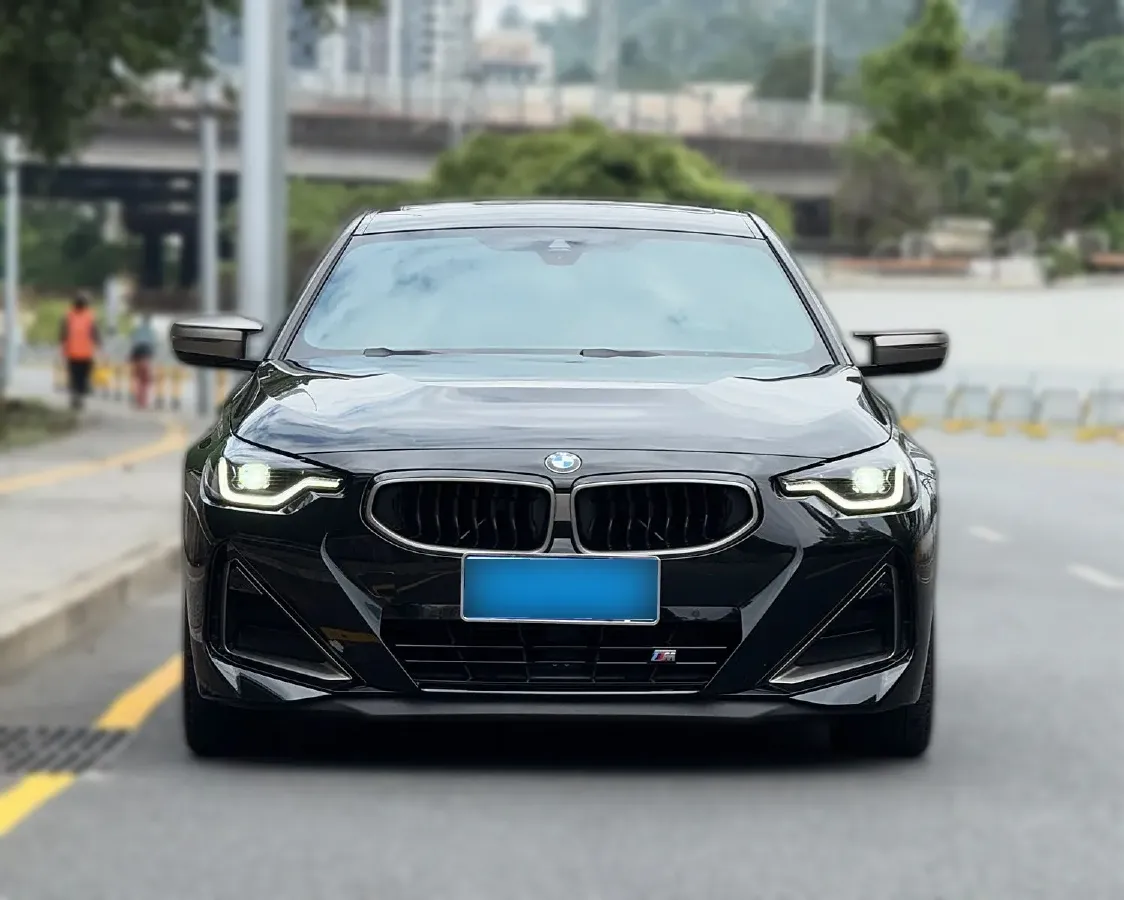 2023 BMW 3.0T 333HP L6 8AT,autocango,china used car exporter,china ev exporter,chinese used car exporter,chinese used ev exporter