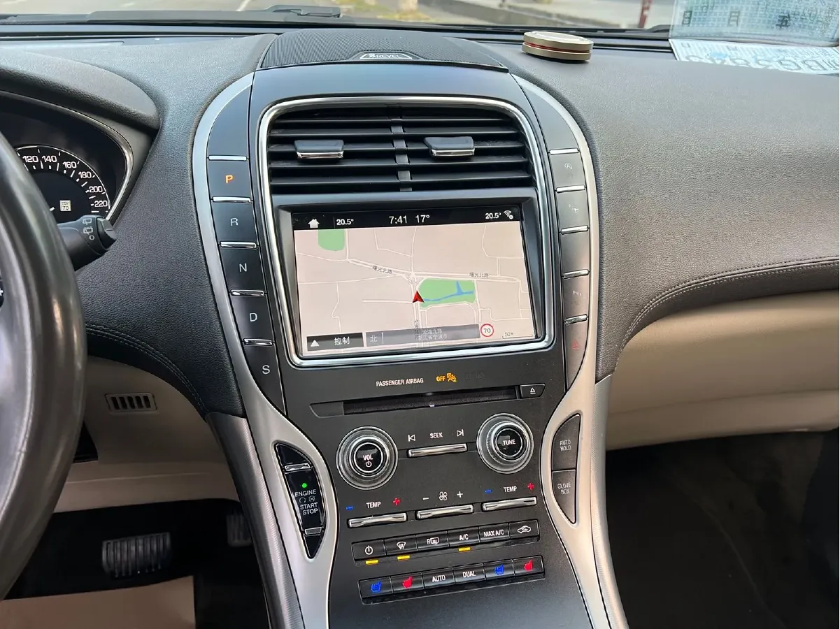 2018 Lincoln MKX 2.0T 253HP L4 6AT,autocango,china used car exporter,china ev exporter,chinese used car exporter,chinese used ev exporter