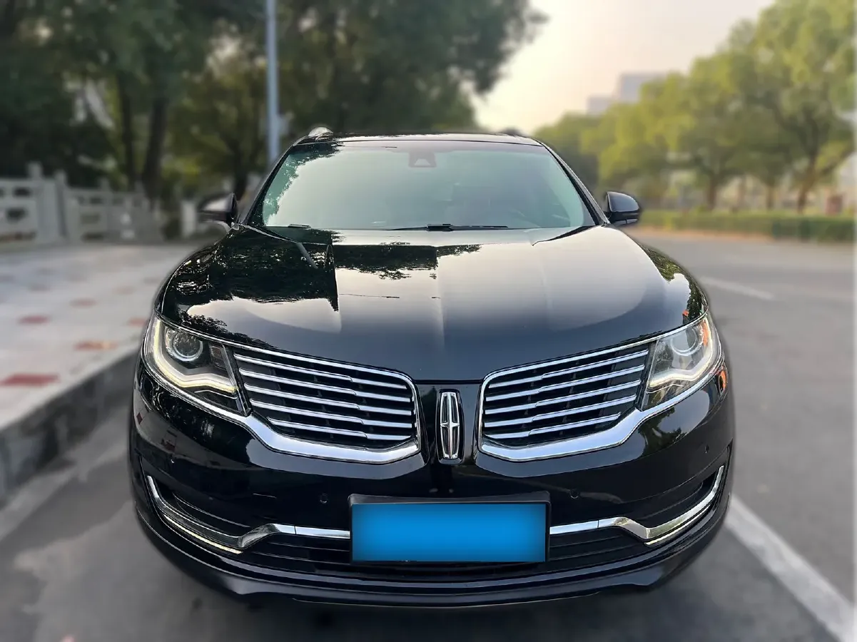 2018 Lincoln MKX 2.0T 253HP L4 6AT,autocango,china used car exporter,china ev exporter,chinese used car exporter,chinese used ev exporter