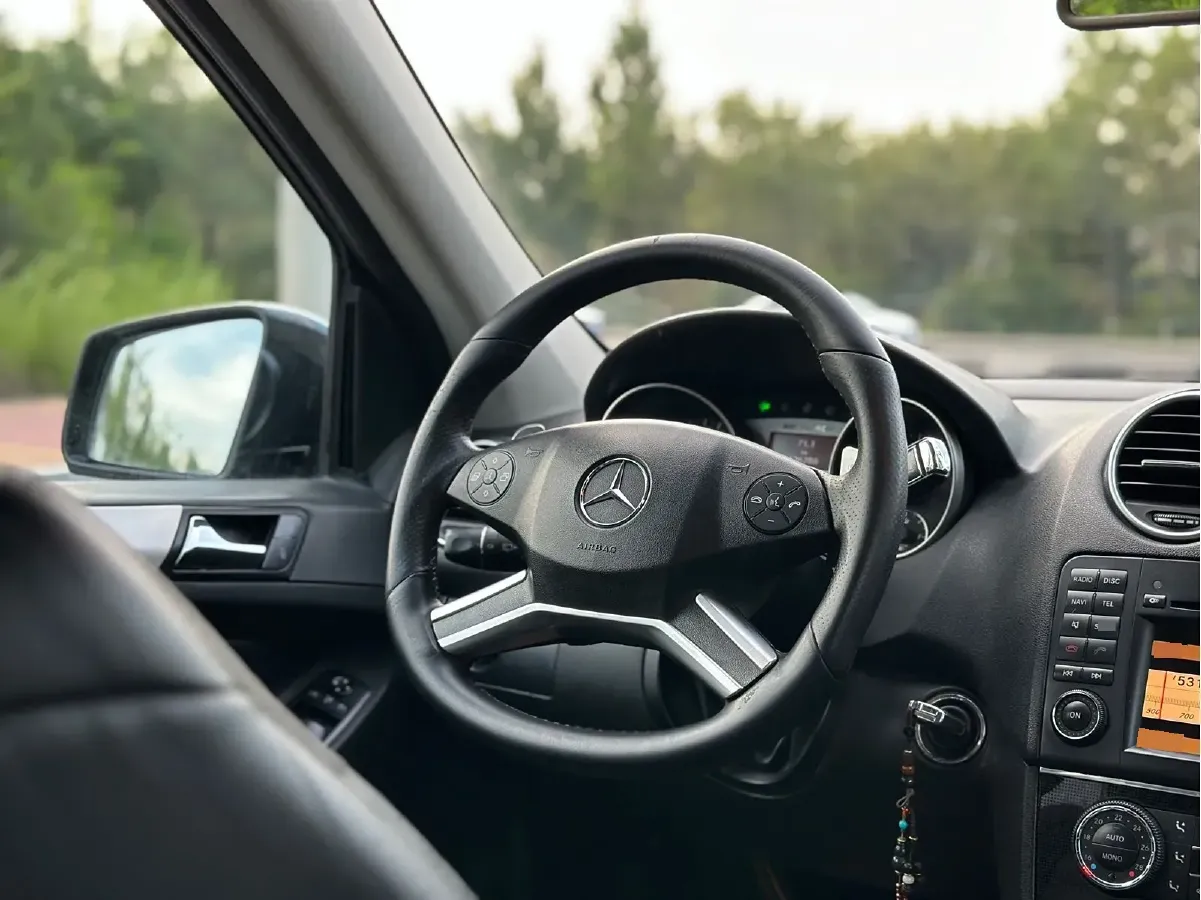 2012 Mercedes-Benz M AMG 5.5T 525HP V8 7AT,autocango,china used car exporter,china ev exporter,chinese used car exporter,chinese used ev exporter