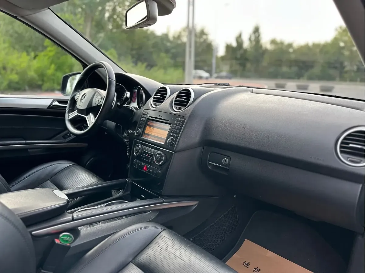 2012 Mercedes-Benz M AMG 5.5T 525HP V8 7AT,autocango,china used car exporter,china ev exporter,chinese used car exporter,chinese used ev exporter