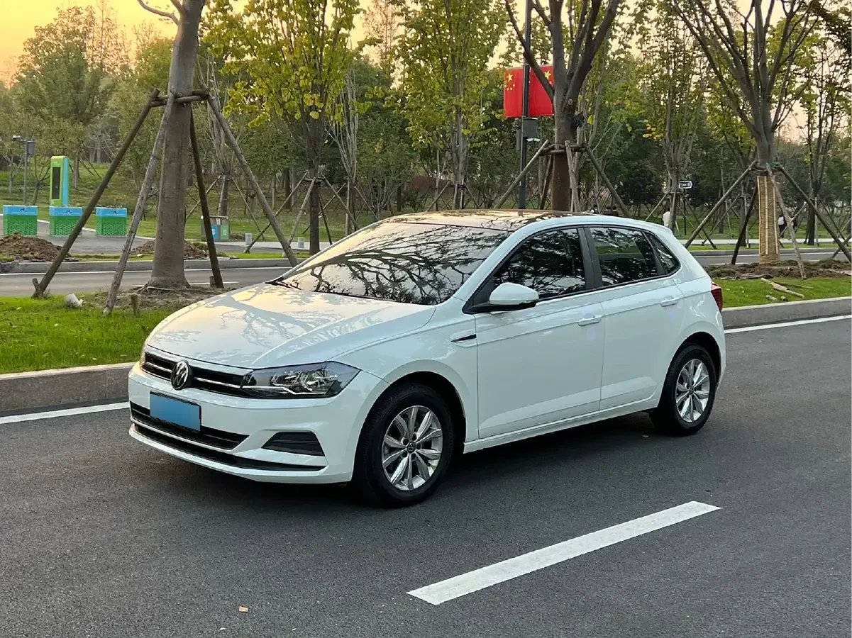 2022 Volkswagen Polo 1.5L 113HP L4 6AT