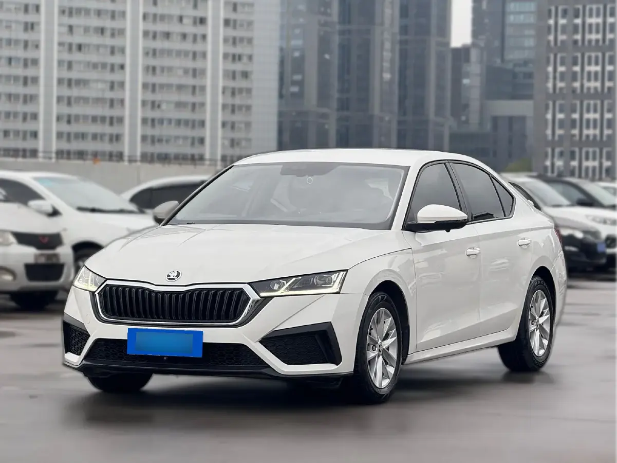 2021 Skoda Octavia 1.4T 150HP L4 7DCT