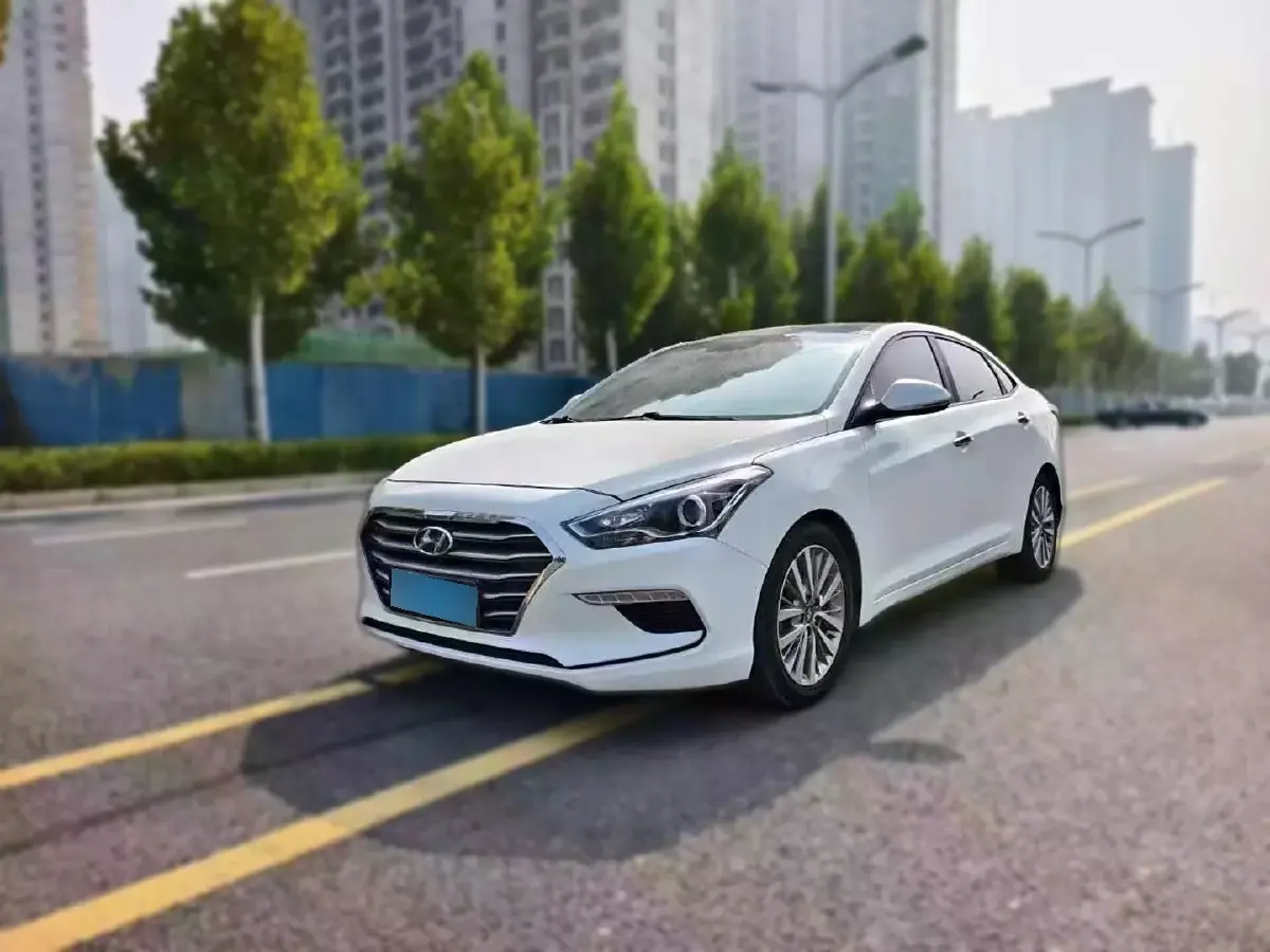 2019 Hyundai Mistra 1.8L 143HP L4 6AT