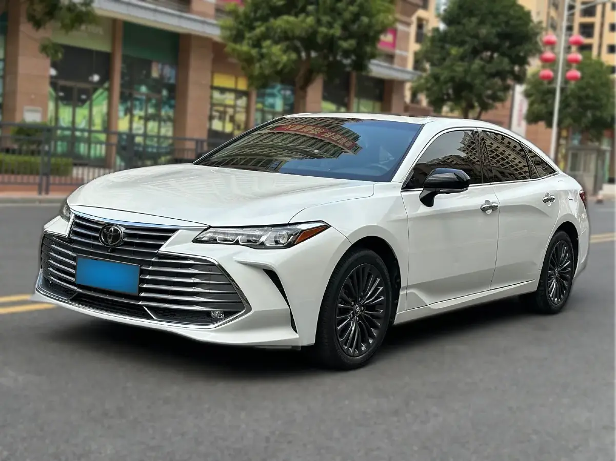 2019 Toyota Avalon 2.0L 178HP L4 CVT