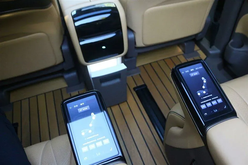 2022 Denza D9 1.5T 139HP L4 E-CVT PHEV 40.06KWH,autocango,china used car exporter,china ev exporter,chinese used car exporter,chinese used ev exporter