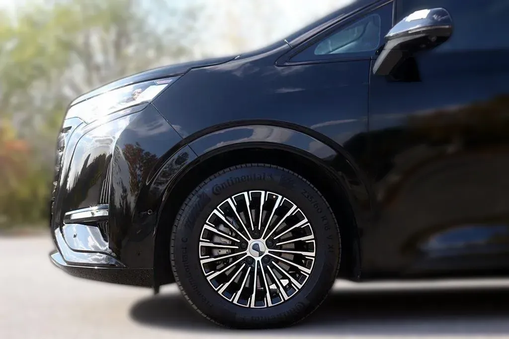 2022 Denza D9 1.5T 139HP L4 E-CVT PHEV 40.06KWH,autocango,china used car exporter,china ev exporter,chinese used car exporter,chinese used ev exporter