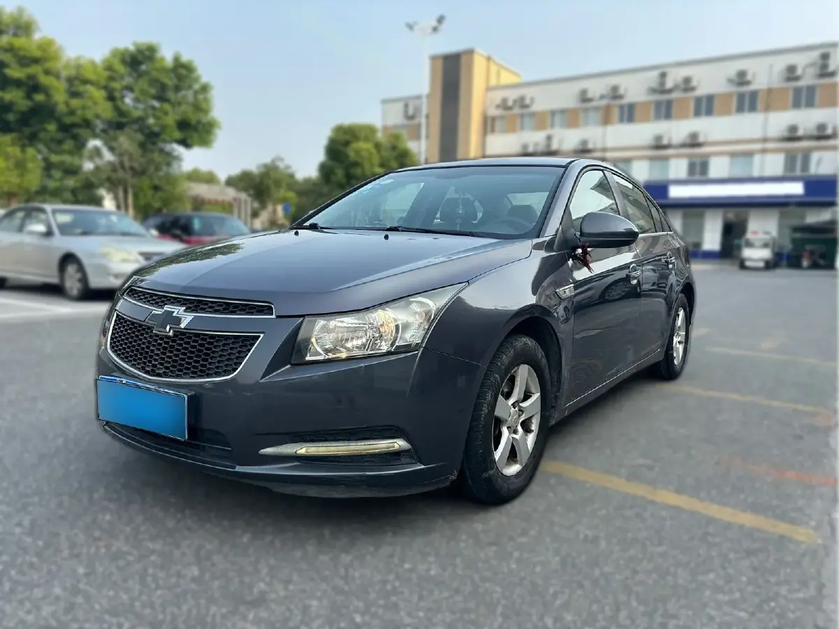 2011 Chevrolet Cruze 1.6L 117HP L4 5MT