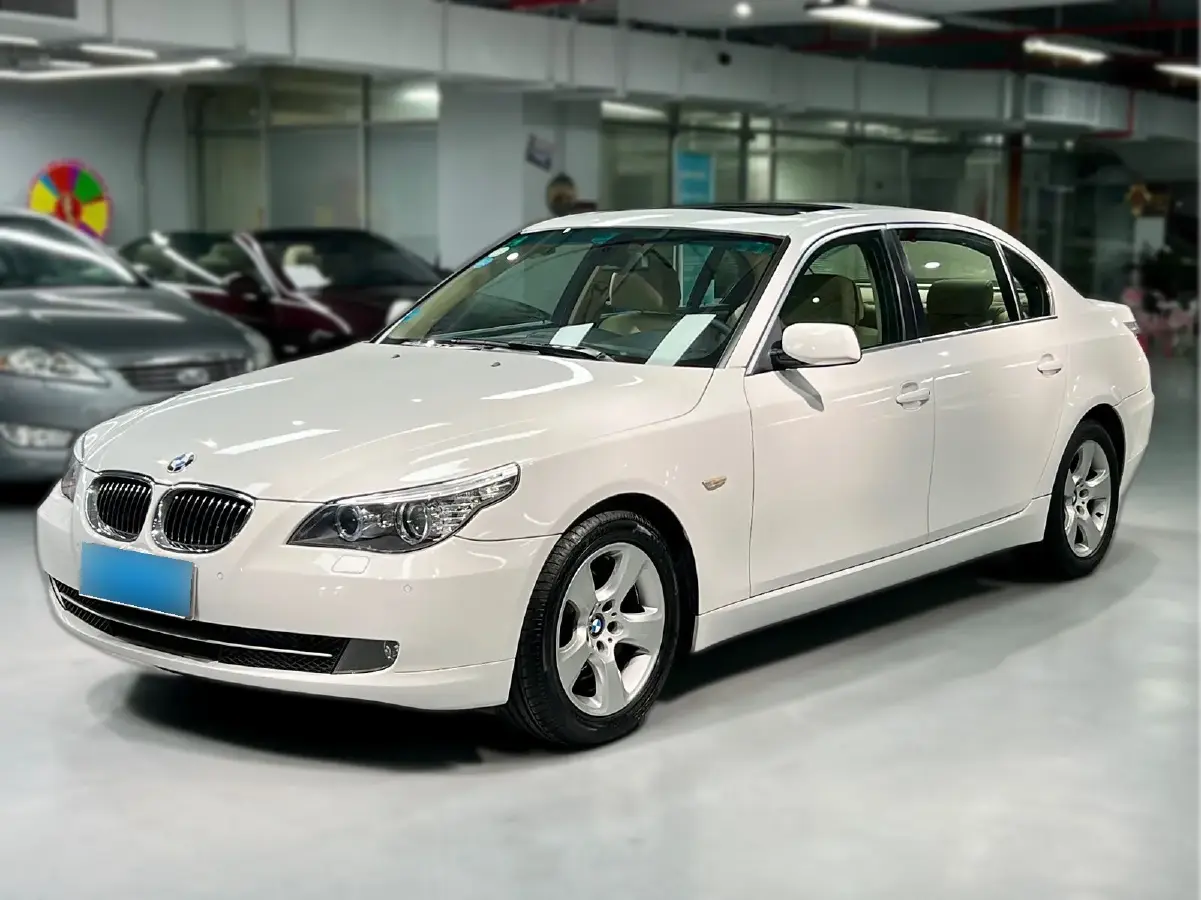 2008 BMW 5 Series 2.5L 177HP L6 6AT