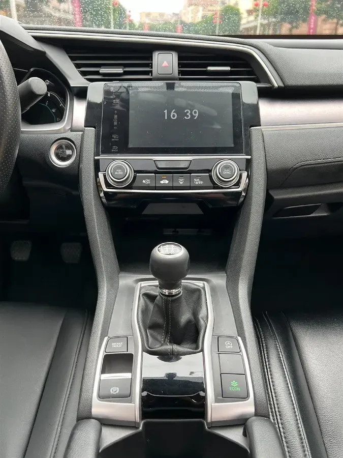 2016 Honda Civic 1.5T 177HP L4 6MT,autocango,china used car exporter,china ev exporter,chinese used car exporter,chinese used ev exporter