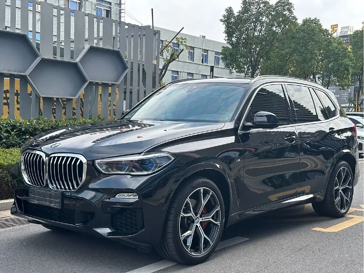 2020 BMW X5 3.0T 340HP L6 8AT