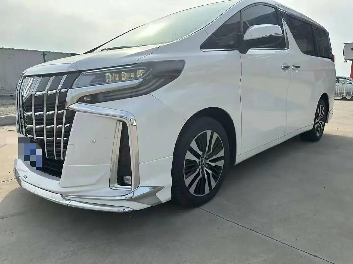 2015 Toyota Alphard 3.5L 275HP V6 6AT