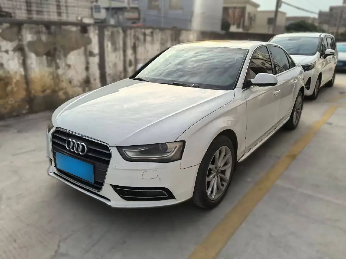 2015 Audi A4L 2.0T 180HP L4 CVT