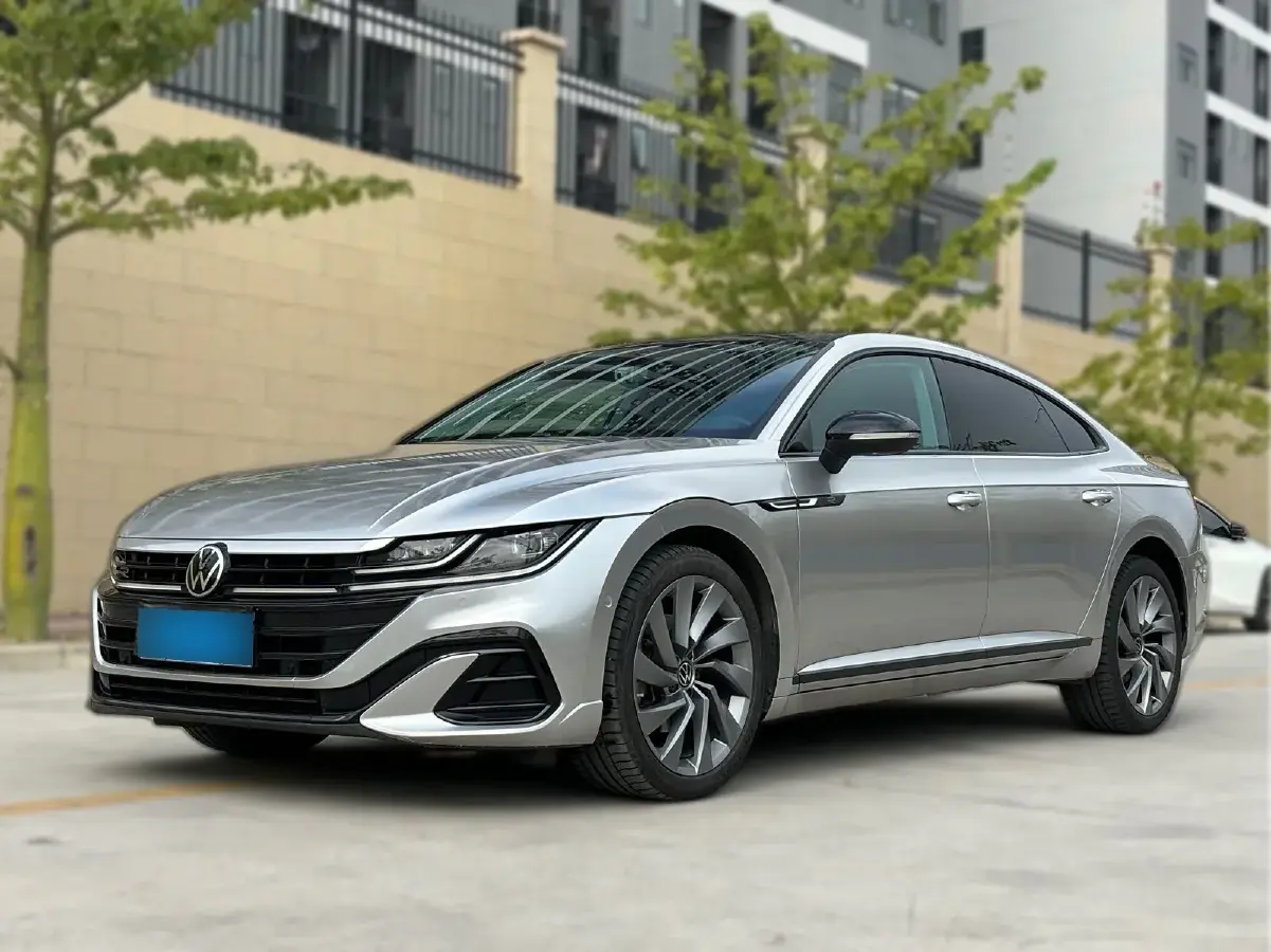 2021 Volkswagen CC 2.0T 220HP L4 7DCT