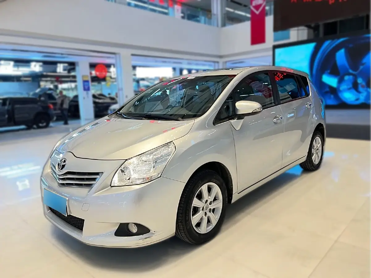 2014 Toyota Verso 1.8L 140HP L4 CVT