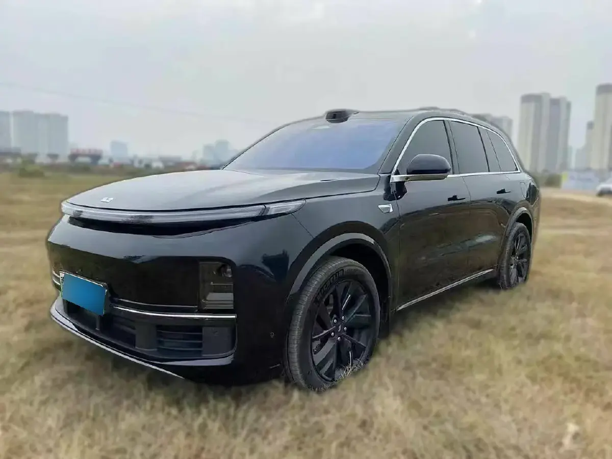 2023 Li L8 Range Extended 154HP REEV 40.9KWH