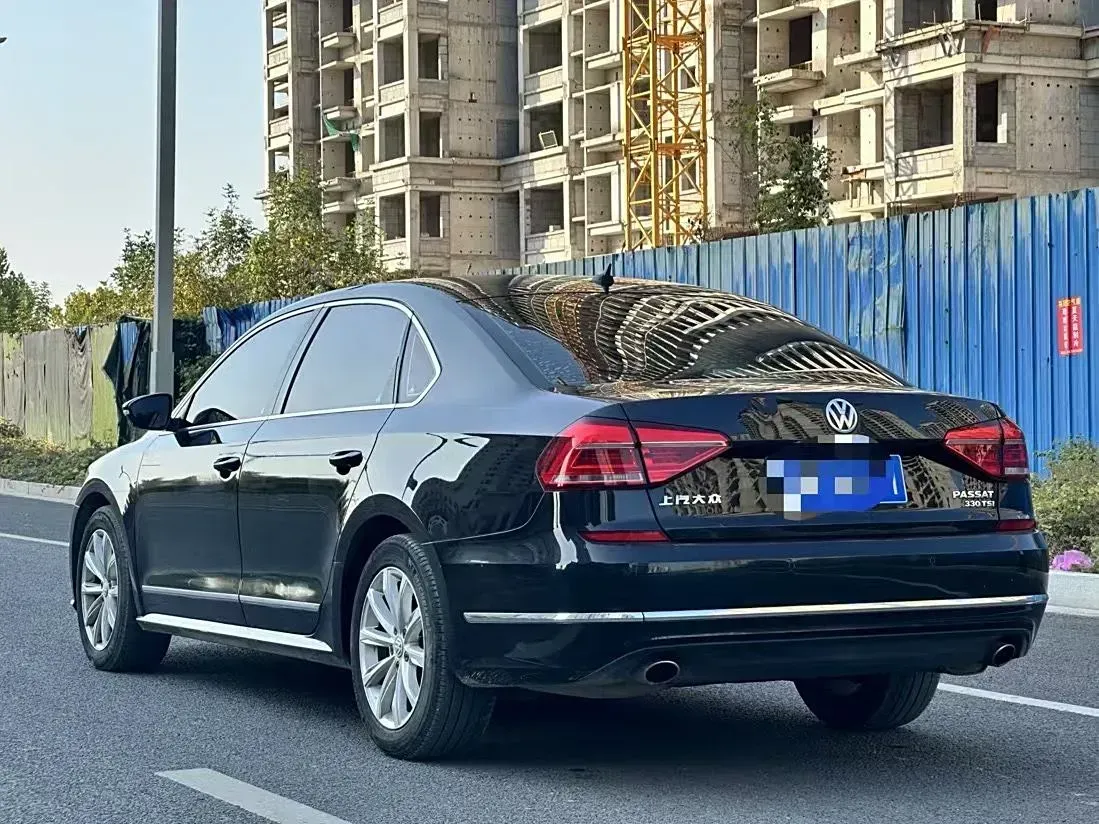 2017 Volkswagen Passat 1.8T 180HP L4 7DCT,autocango,china used car exporter,china ev exporter,chinese used car exporter,chinese used ev exporter