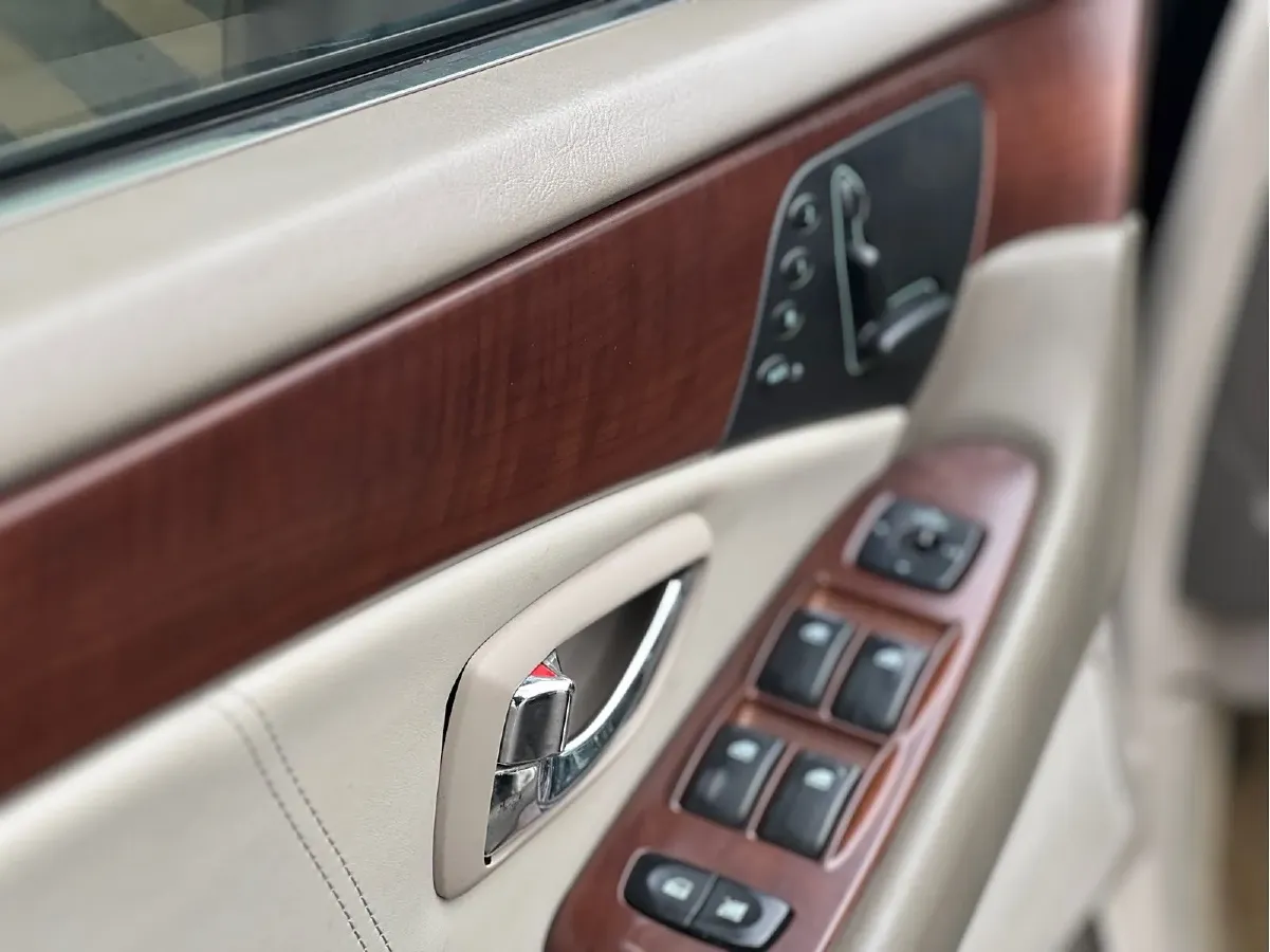 2006 Hyundai Equus 3.5L 210HP V6 5AT,autocango,china used car exporter,china ev exporter,chinese used car exporter,chinese used ev exporter