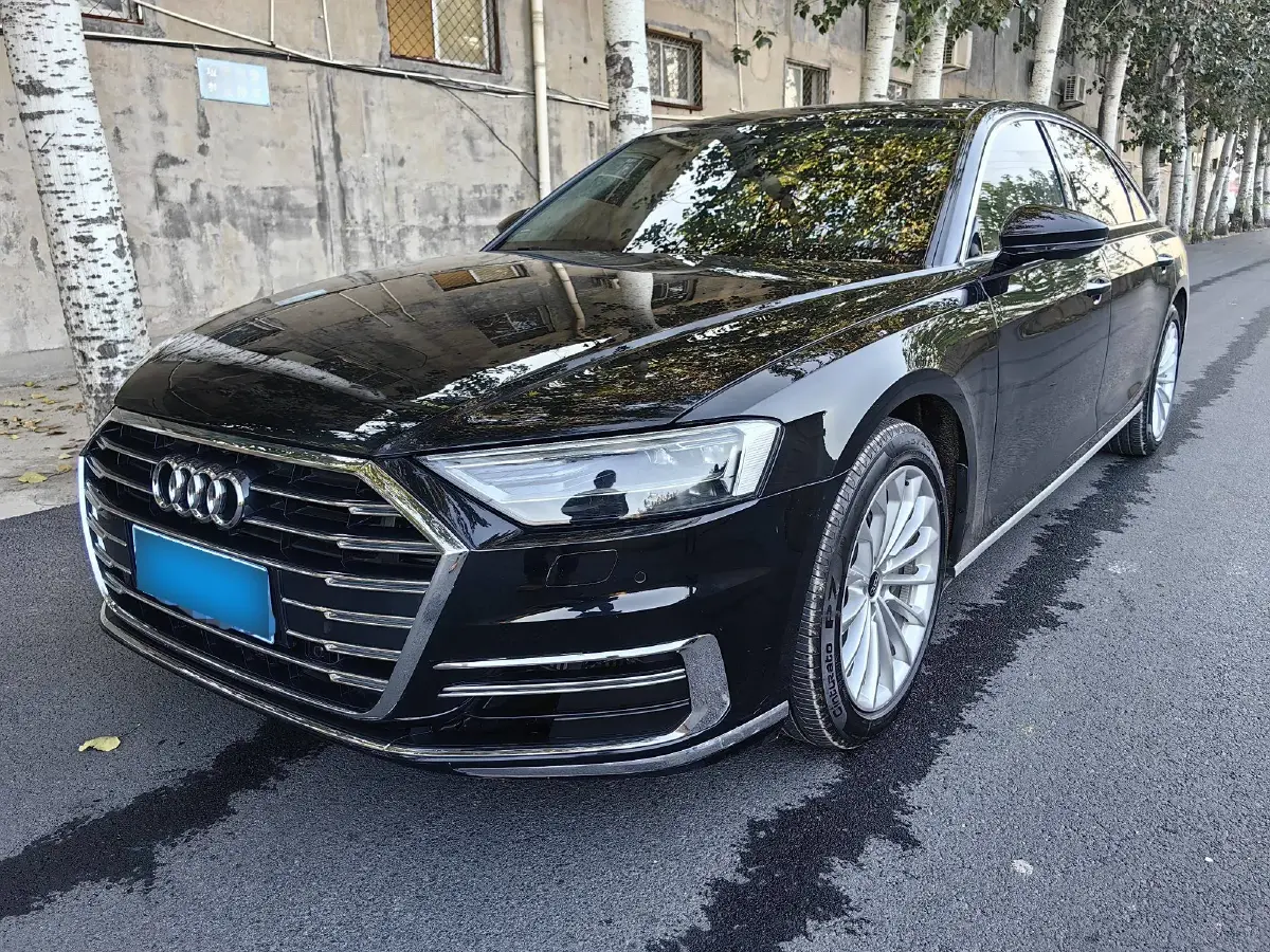 2021 Audi A8 3.0T 340HP V6 8AT