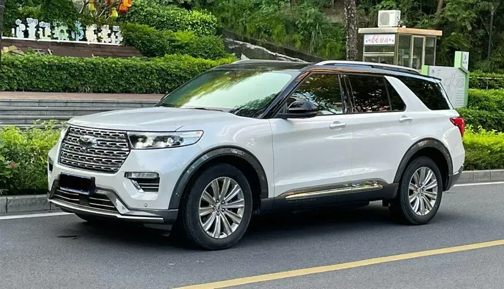 2020 Ford Explorer 2.3T 276HP L4 10AT