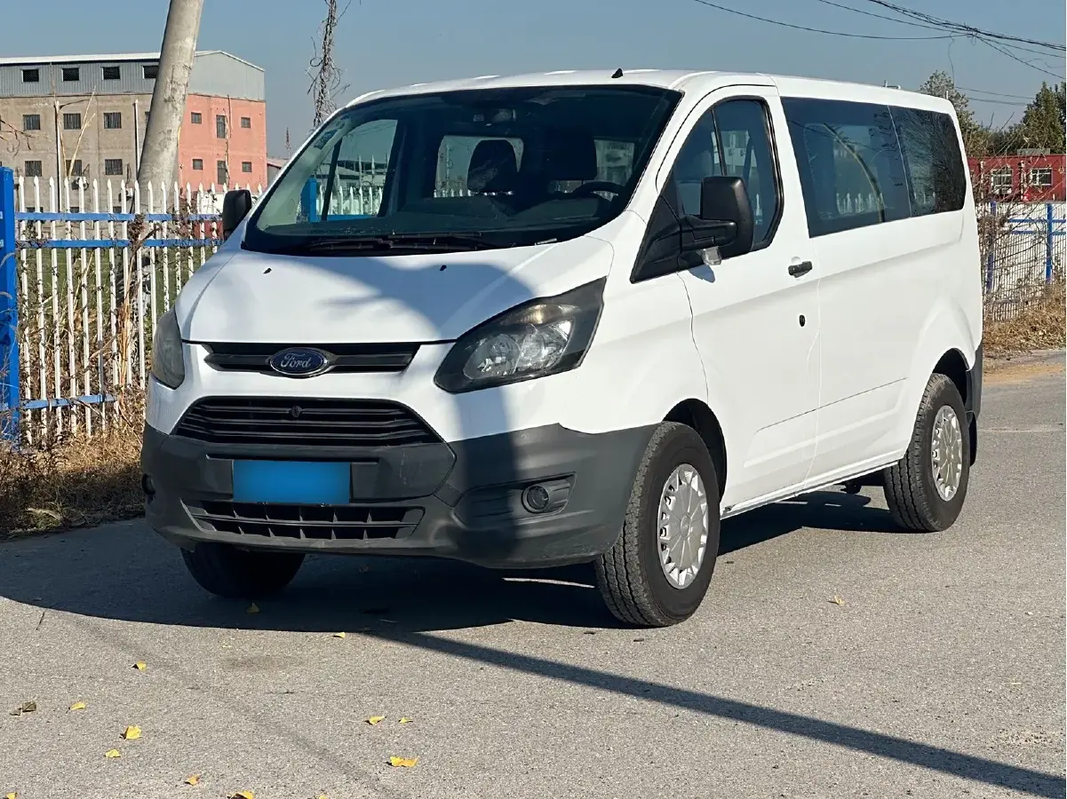 2017 Ford Transit 2.0T 202HP L4 5MT