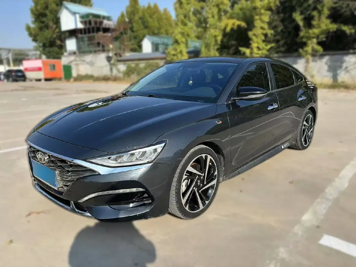 2019 Hyundai La Festa 1.6T 204HP L4 7DCT