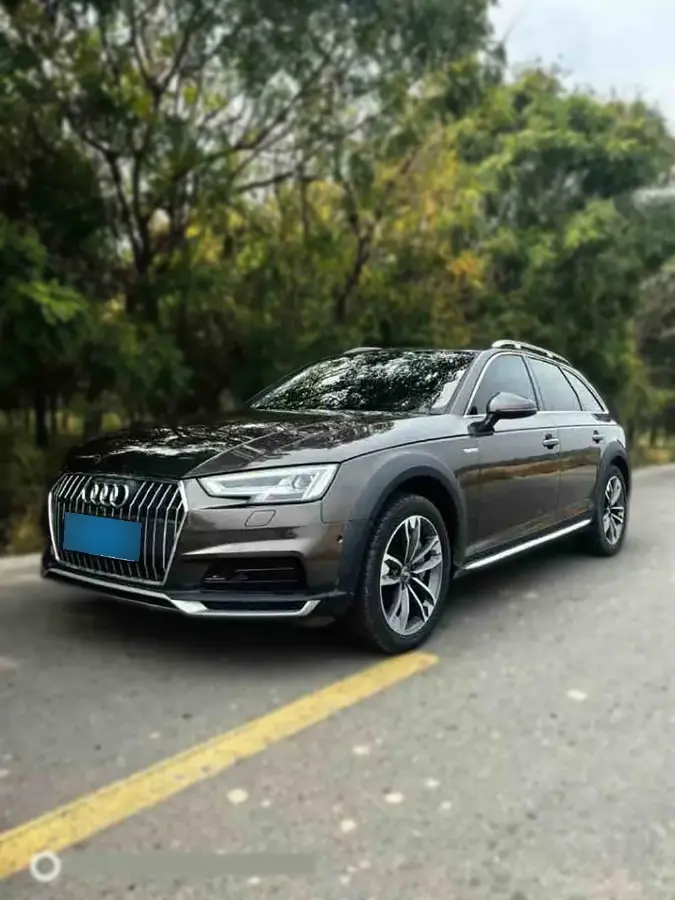 2017 Audi A4 2.0T 252HP L4 7DCT